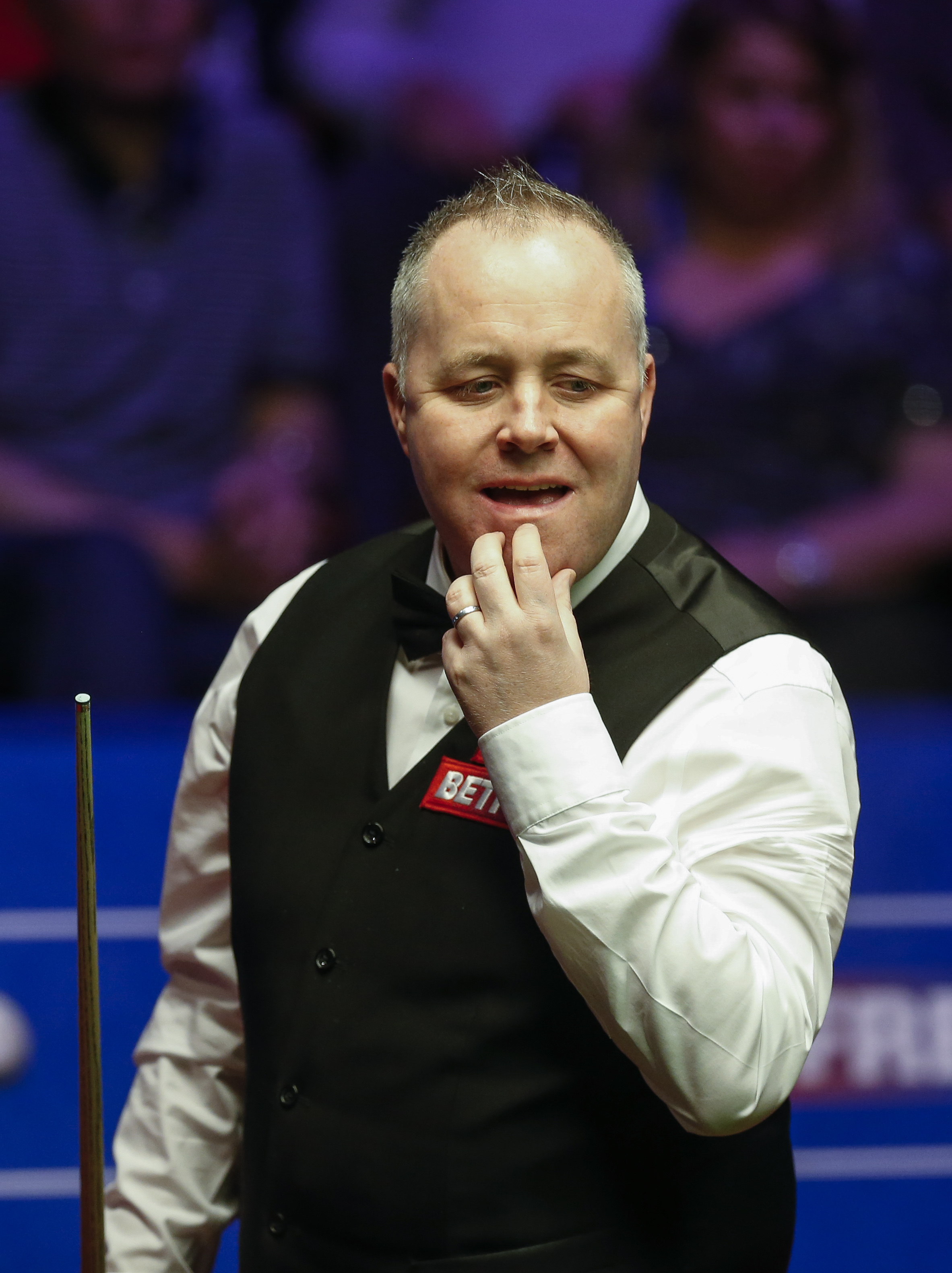 否在本轮比 否在本轮比