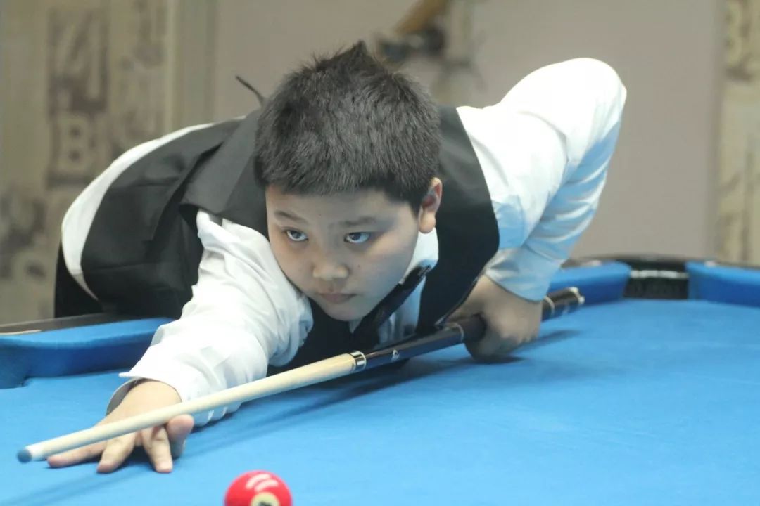 罗马诺以 罗马诺以