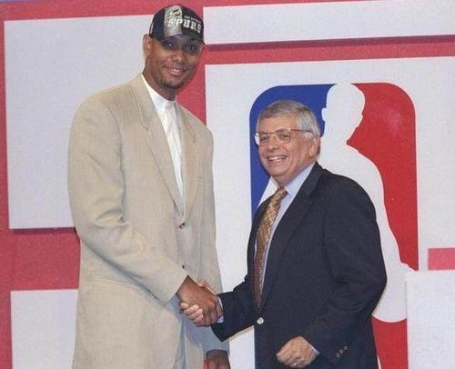 而非高额的 而非高额的